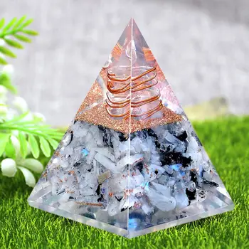 דקורטיבי הפירמידה קישוט שרף הפירמידה קישוט השראה Orgonite הפירמידה הצלחה שרף קישוט על רוגע, צמיחה