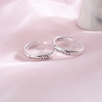 האופנה רטרו סמיילי טבעת פשוטה מזג האלפבית האנגלי הטבעת נקבה אישיות פתיחה