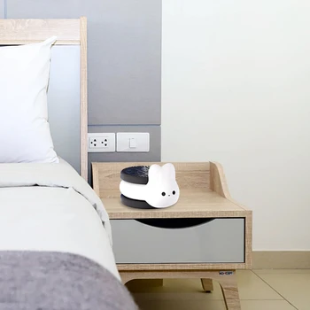 יצירתי באני מנורת לילה סיליקון חיישן מגע מנורת USB לטעינה לשינה לוויה עולה על חדר השינה ליד המיטה השידה.