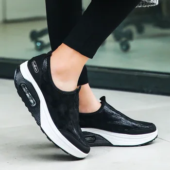 נשים נעלי ספורט שטוחות כרית אוויר מדרון עקב PU גודל גדול לנשימה מוצק צבע עבה התחתונה Increasecasualshoes