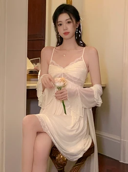 נשים צרפתיות סקסיות רשת החלוק הפיג 'מות הקיץ עם משטח חזה פיג' מה ספגטי רצועה שני חלקים קוריאני נסיכה, הלבשת לילה